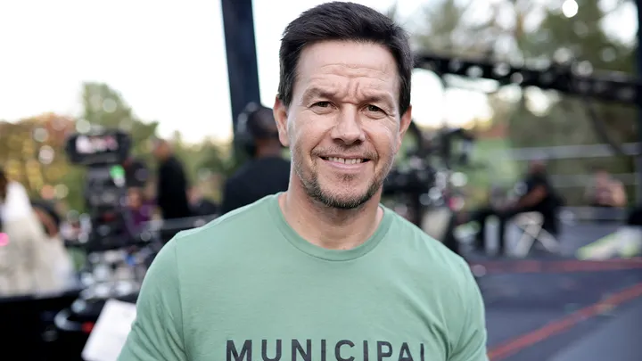 Mark Wahlberg celebrates Father's Day by giving all the credit to moms