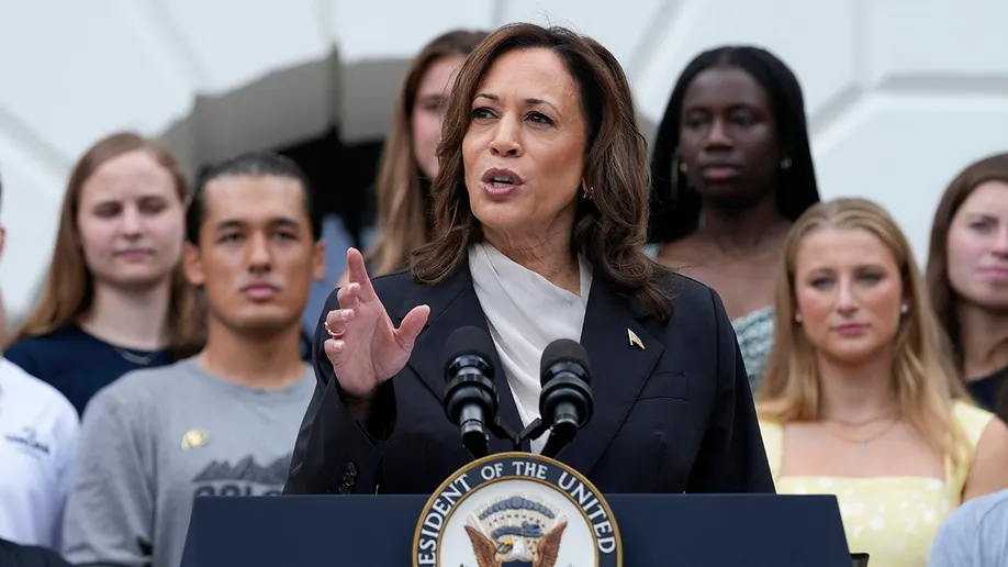 Kamala Harris spins America